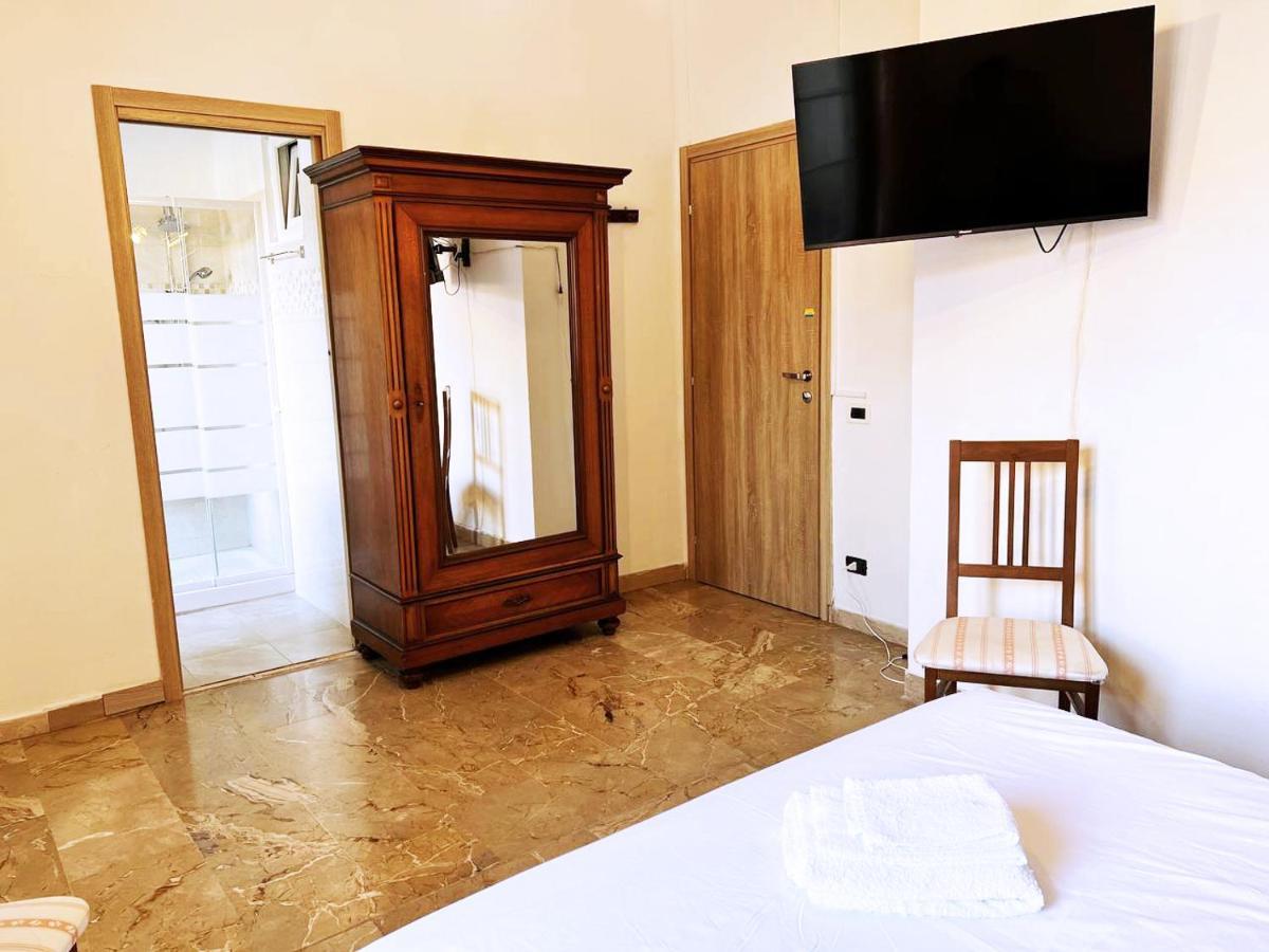 Casa Radiosa Varese Rooms Exterior foto